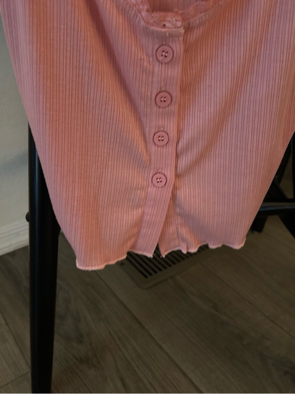 SHEIN Pink Ribbed Button-Front Cami Tank - Picture 4 of 10